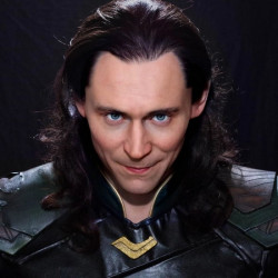 AVENGERS INFINITY WAR Buste Loki Life Size Queen Studios