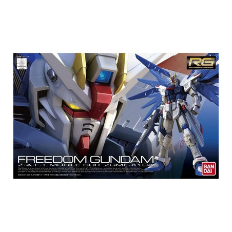 GUNDAM Real Grade Freedom Gundam Bandai Gunpla