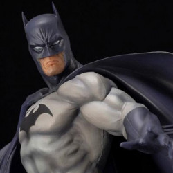 DC COMICS Statuette Batman Hush ARTFX Kotobukiya