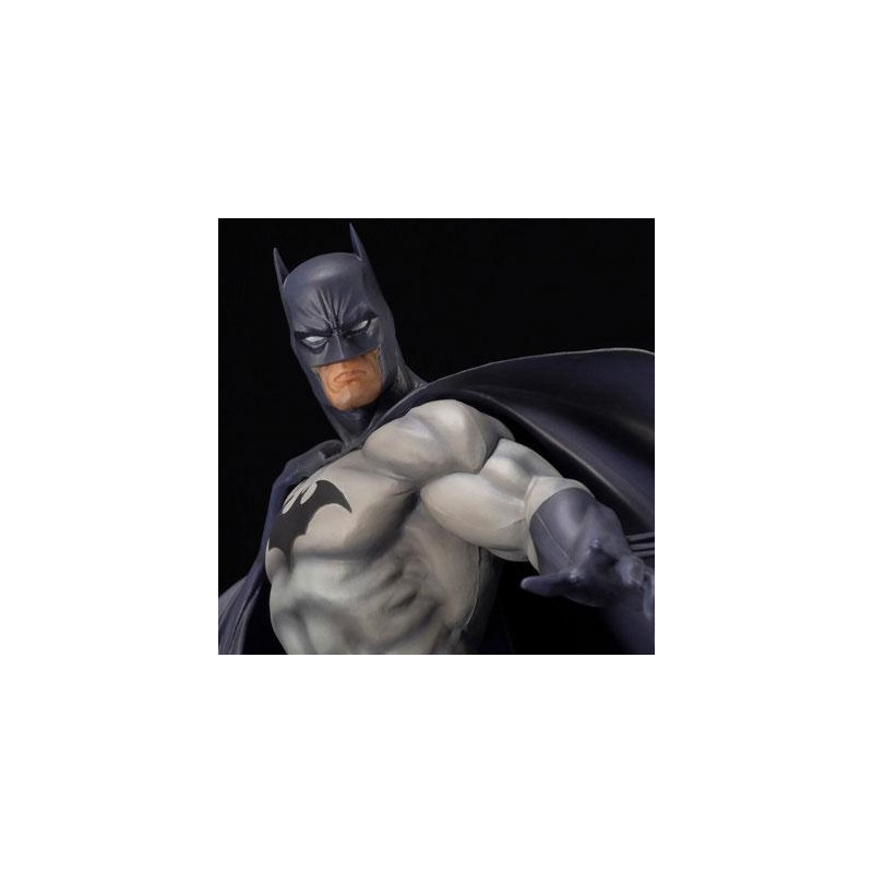 DC COMICS Statuette Batman Hush ARTFX Kotobukiya