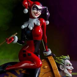 DC COMICS Diorama Harley Quinn & The Joker Sideshow