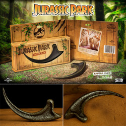  JURASSIC PARK Raptor Claw Replica Doctor Collector