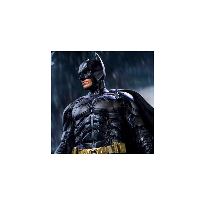 THE DARK KNIGHT Statue Batman Deluxe Art Scale Iron Studios THE DARK KNIGHT Statue Batman Deluxe Art Scale Iron Studios
