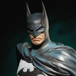 BATMAN statue Batman Premium Format 14 Sideshow