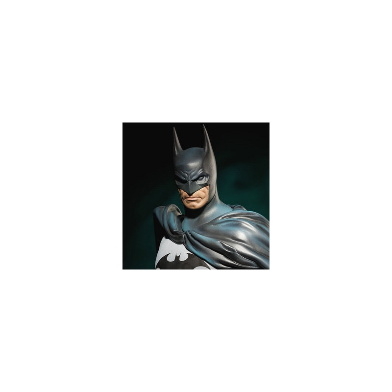 BATMAN statue Batman Premium Format 14 Sideshow