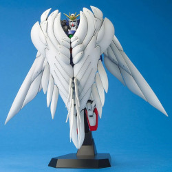 Master Grade Wing Gundam Zero Bandai Gunpla