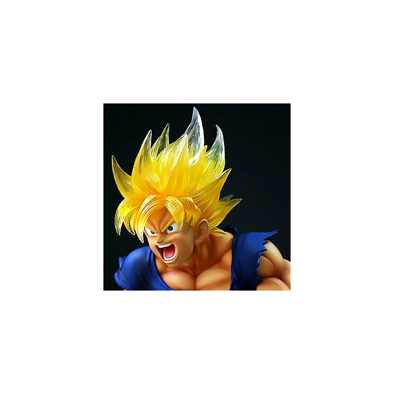 DRAGON BALL Z Statuette Son Goku Medicos V2 DRAGON BALL Z Statuette Son Goku Medicos V2
