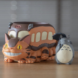 MON VOISIN TOTORO Diorama ChatBus & Totoro
