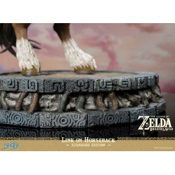 Statue Link on Horseback F4F The Legend of Zelda Breath of the Wild