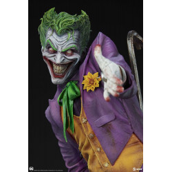 Statue The Joker Premium Format Sideshow DC Comics