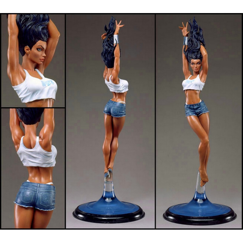 FATHOM statue Aspen Matthews CS Moore Studio FATHOM statue Aspen Matthews CS Moore Studio
