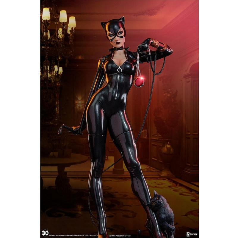 DC COMICS Statue Catwoman Premium Format Sideshow