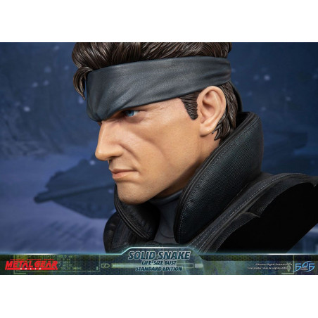 First4Figures - Metal Gear Solid Solid Snake Grand-Scale Bust RESIN Statue First4Figures - Metal Gear Solid Solid Snake Grand-Scale Bust RESIN Statue