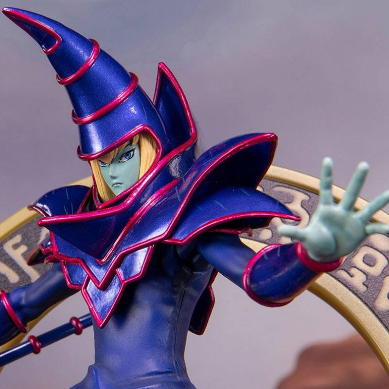 YU-GI-OH! Figurine Dark Magician Blue Version F4F