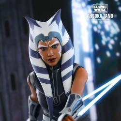 STAR WARS The Clone Wars Figurine Ahsoka Tano 1/6 Hot Toys