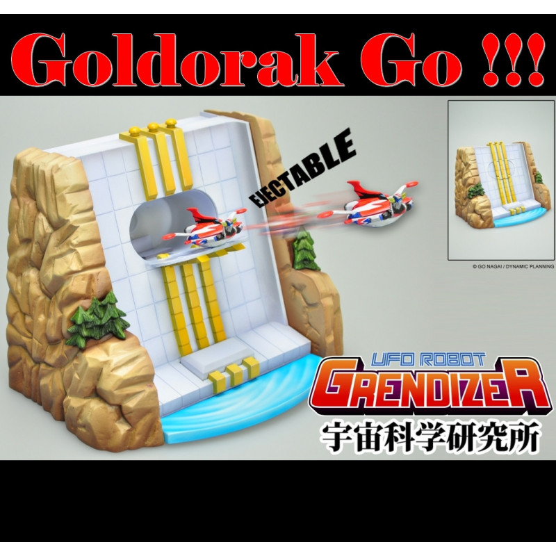 Figurine Goldorak avec Soucoupe Ejectable HLPro