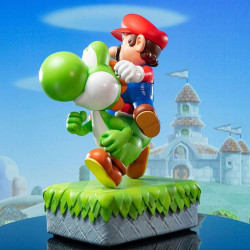 SUPER MARIO Statue Mario & Yoshi F4F