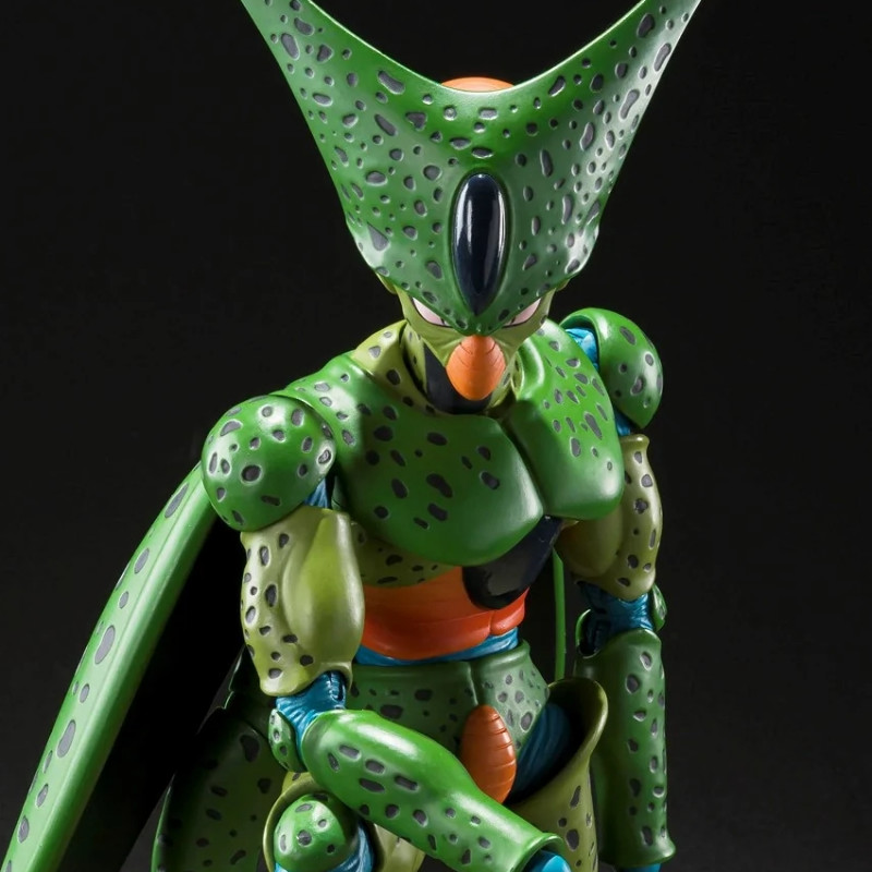 DRAGON BALL Z SH Figuarts Cell First Form Bandai DRAGON BALL Z SH Figuarts Cell First Form Bandai