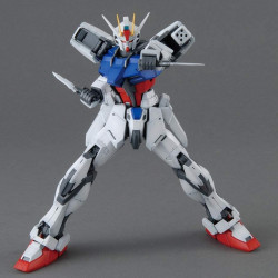 GUNDAM Master Grade Aile Strike Gundam Bandai Gunpla