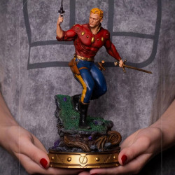 FLASH GORDON Statue Flash Gordon Deluxe Art Scale Iron Studios