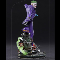 DC COMICS Statue The Joker Art Scale Deluxe Iron Studios