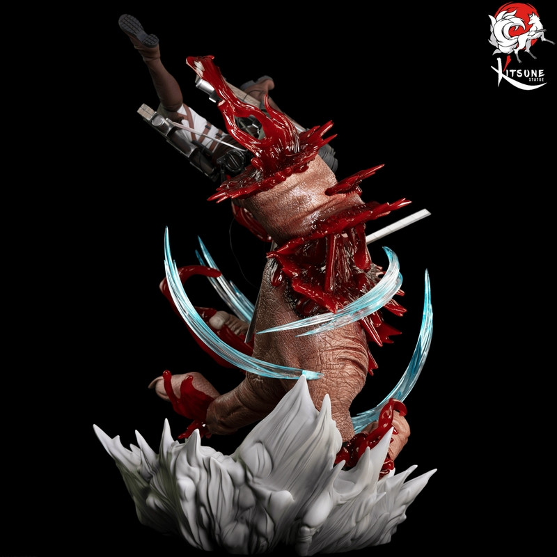 ATTACK ON TITAN Livai Versus Le Titan Bestial Kitsune Statue