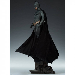 BATMAN BEGINS Statue Batman Premium Format Sideshow