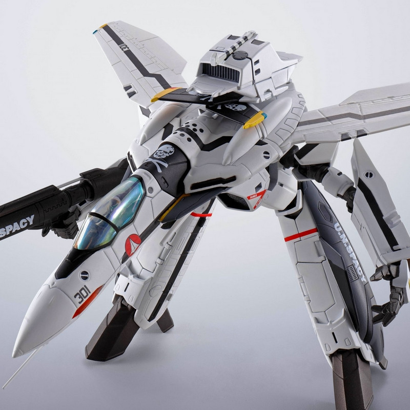 MACROSS ZERO VF-01S Phoenix Roy Focker Use Hi-MetalR Bandai