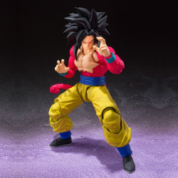 SH Figuarts Son Goku Super Saiyan 4 Bandai