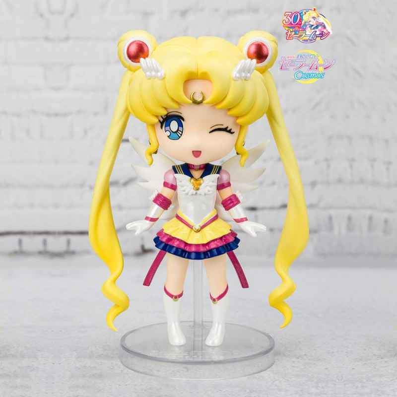 Figuarts Mini Eternal Sailor Moon Cosmos Edition Bandai Figuarts Mini Eternal Sailor Moon Cosmos Edition Bandai