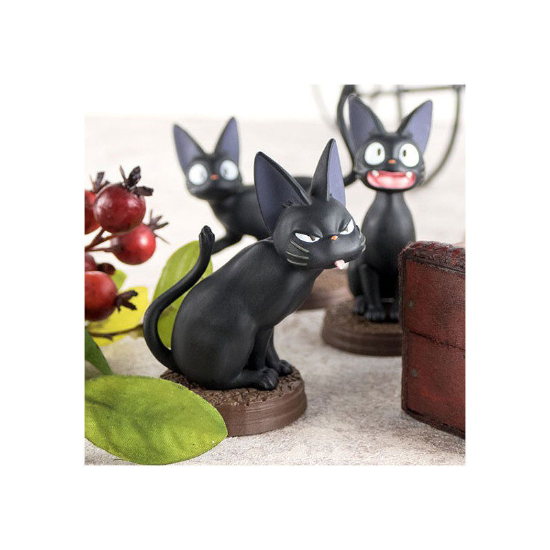 Collection 6 Figurines Jiji Benelic Kiki la petite sorcière