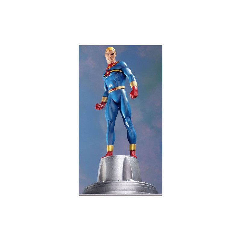 MARVEL Statue Marvelman Miracleman full size MARVEL Statue Marvelman Miracleman full size