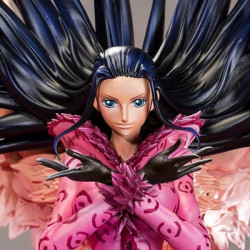 ONE PIECE statue Nico Robin HQS Tsume Art