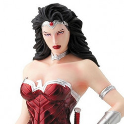 JUSTICE LEAGUE Wonder Woman statue New 52 Kotobukiya