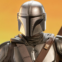 STAR WARS The Mandalorian Statue Din Djarin & The Child Premier Collection Diamond Select
