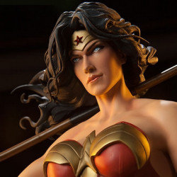 WONDER WOMAN Statue Premium Format Wonder Woman Sideshow