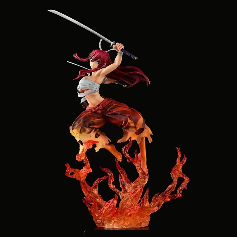 Erza Scarlet [White Cat Gravure Style]: 13cm OrcaToys Fairy Tail1:6 Statue Figurine Bundled with 1 A.C.G. Compatible Theme Trading Card (OR85381