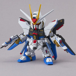 GUNDAM SD Strike Freedom Gundam Bandai Gunpla