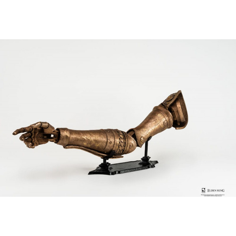 Un fan d'Elden Ring passe 70 heures à sculpter une figurine de Malenia - Softonic