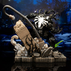 Figurine Venom Deluxe Gallery Diorama Diamond Select Spider Man