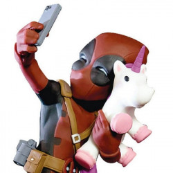 DEADPOOL Figurine Deapool Unicorselfie Q-Fig Quantum Mechanix