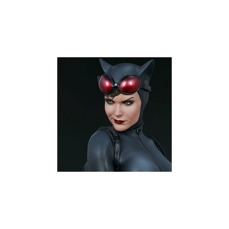 BATMAN Statue Catwoman Premium Format Sideshow