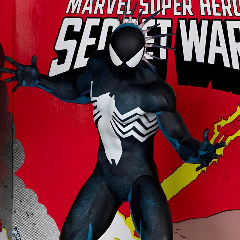 McFarlane Toys Marvel Spider-Man 1:6 Scale Figure – Secret Wars Comic Scene, Includes Comic Book #8, Collectible Display