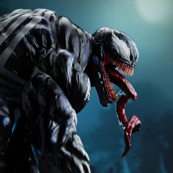 MARVEL Statue Venom Premium Format Sideshow