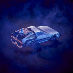 TRANSFORMERS X BACK TO THE FUTURE Figurine Gigawatt Delorean Hasbro