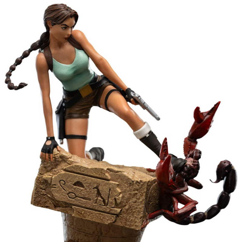 WETA Tomb Raider Mini Epics Vinyl Figure Lara Croft 17cm - IN STOCK | UK