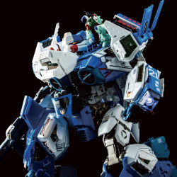 ROBOTECH The New Generation Figurine VAF-6C Combat Alpha Fighter Pose+ Metal Series Toynami