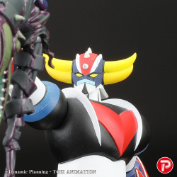 Figurine Goldorak A Cry of Victory Scene Selection 01 Plex Goldorak