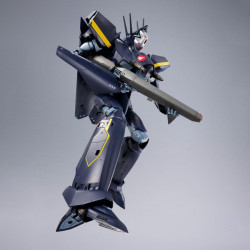 DX Chogokin VF-17S Nightmare Stealth Valkyrie Bandai Macross 7