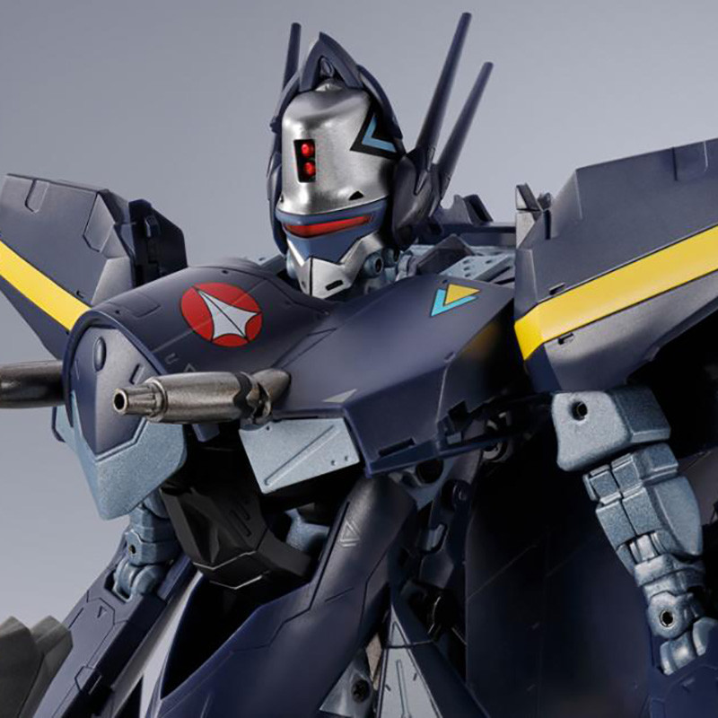 DX Chogokin VF-17S Nightmare Stealth Valkyrie Bandai Macross 7